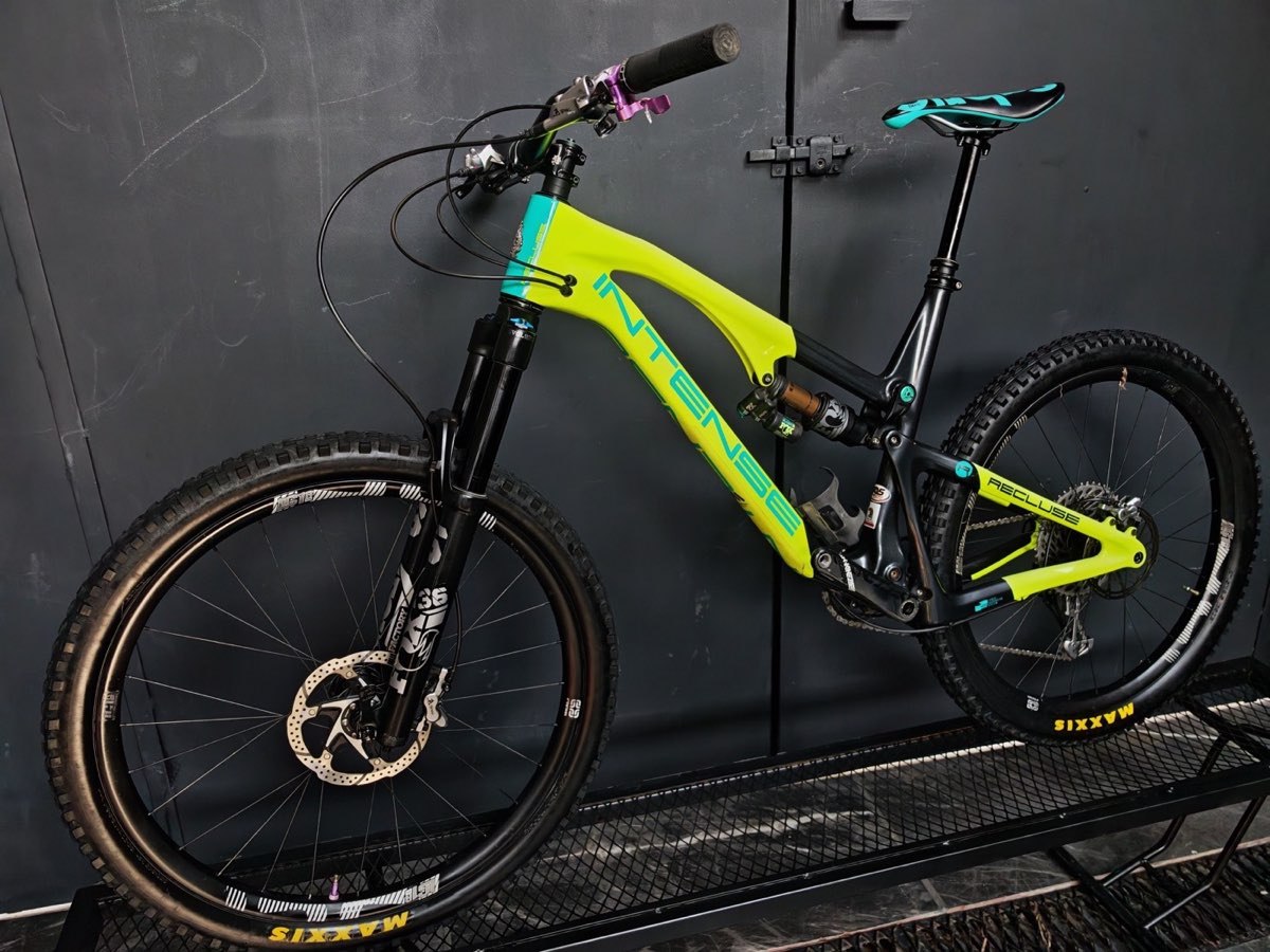 Intense Recluse Carbon, foto 7