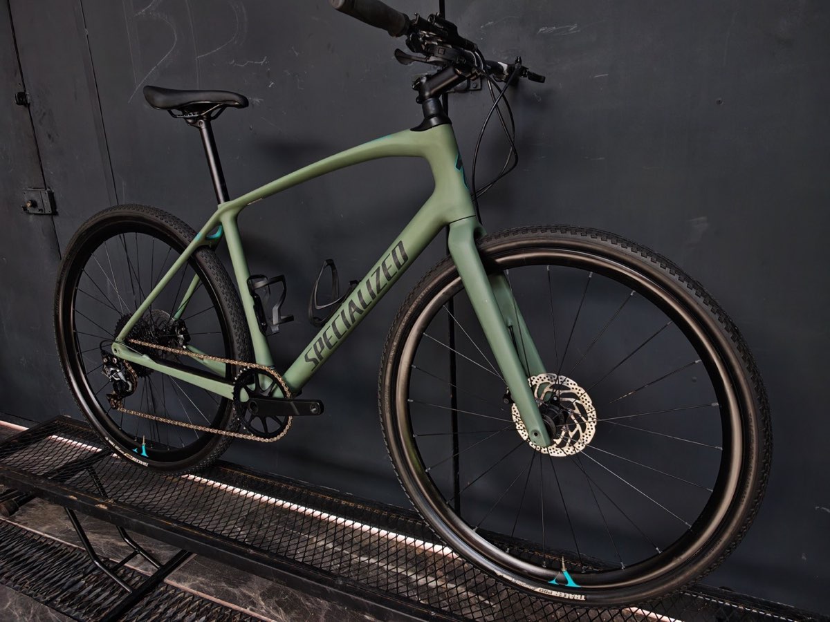 Specialized Sirrus X Pro Carbon, foto 2