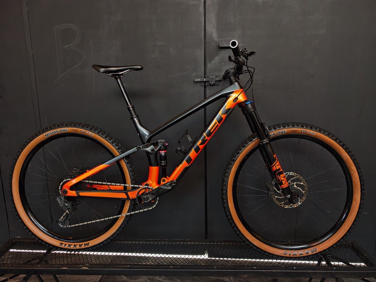 Trek Fuel EX 9.8 GX Carbon, foto 1