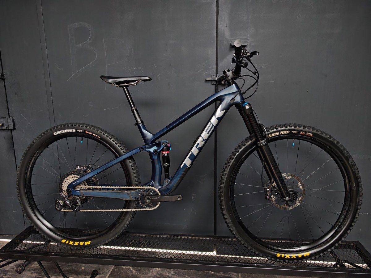 Trek Fuel EX 9.8 XT Carbon, foto 1