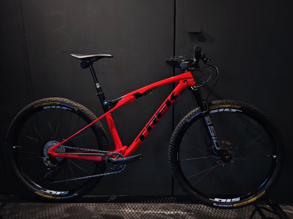 Trek Supercaliber AXS, foto 1