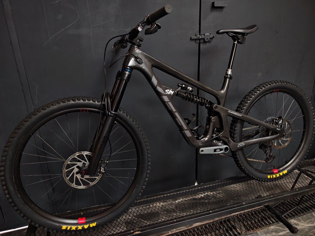 Yeti SB160 Carbon Black Edition, foto 6