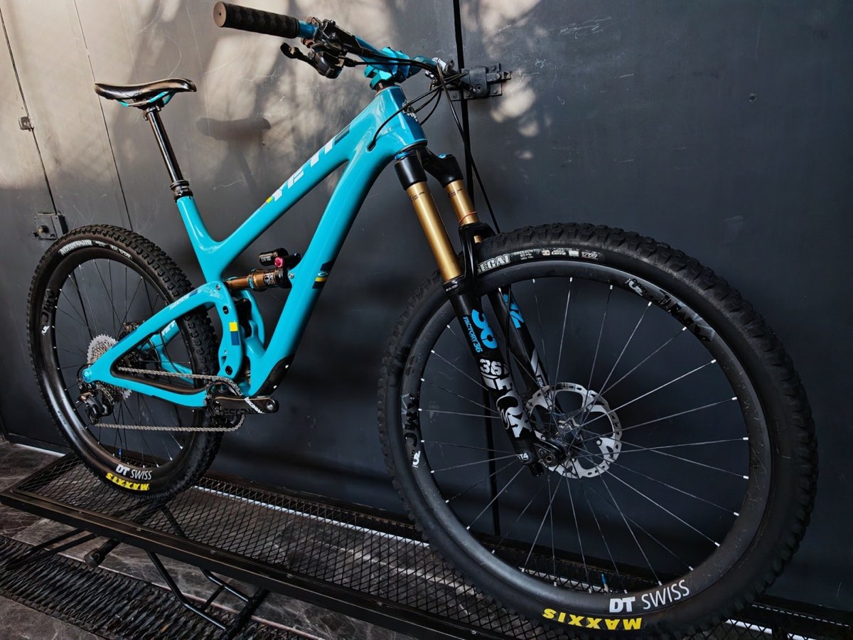 Yeti SB55 Carbon Turq, foto 2